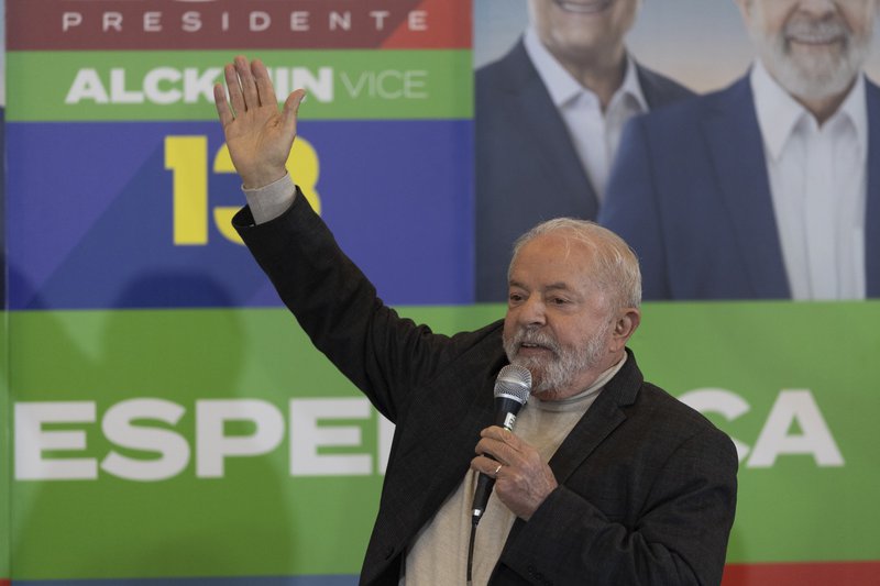 Lula diz que PT está cansado de pedir desculpas mas mea culpa é