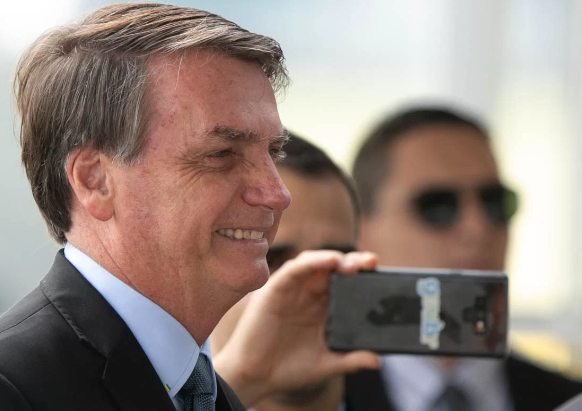 Governo Brasileiro Auxiliar No Custeio Da Equipe De Bolsonaro Na Posse