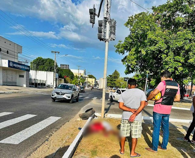 Acidente Entre Carro E Moto Deixa Uma Pessoa Morta No Litoral Do Piau