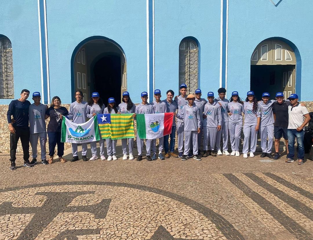 Atletas Da Iporanga Canoagem De Jos De Freitas Embarcam Para