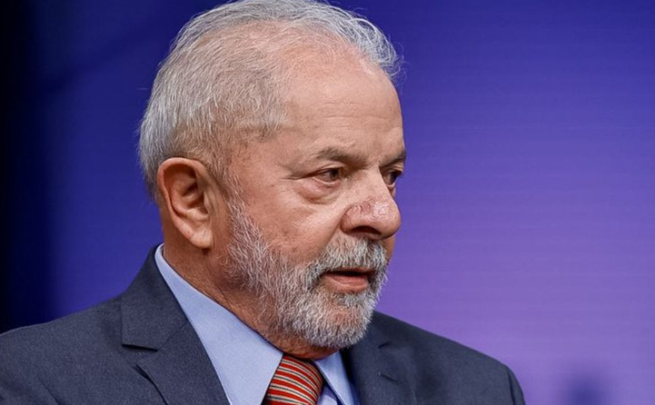 Política Lula surge pontos na cabeça ao cumprir agenda veja foto