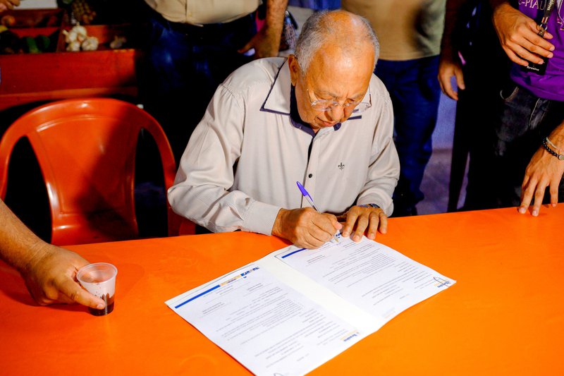 Dr Pessoa Assina Ordem De Servi O Para Asfaltamento Da Estrada Da