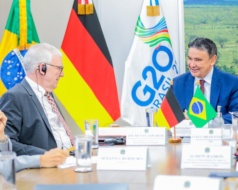 Ministro Wellington Dias E Secret Rio Do Governo Alem O Tratam De