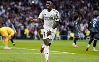 Real Madrid decide negociar Vinicius Jr. após conflito com Xabi Alonso durante o El Clássico