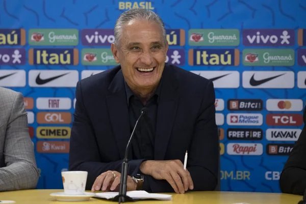 Em Coletiva Tite Revela D Vida Em Todos Os Setores E Apoia Dani Alves Graus O Maior