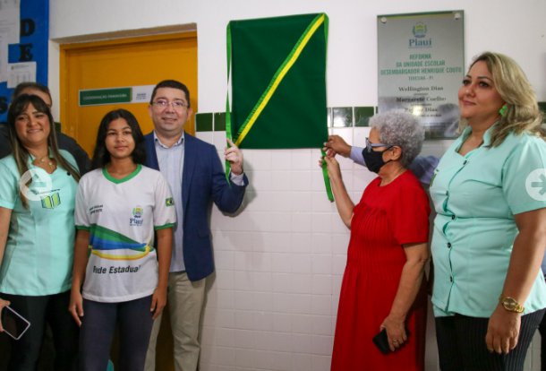 Estudantes celebram modernização da Unidade Escolar Desembargador ...