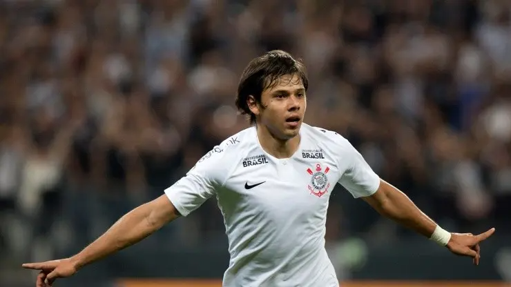 Corinthians anuncia retorno do atacante paraguaio Ángel Romero ...