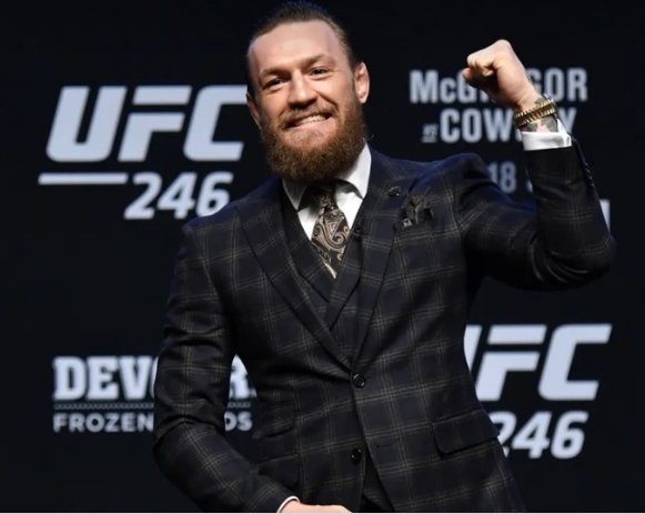 Conheça a coleção de carros que Conor McGregor ostenta na internet