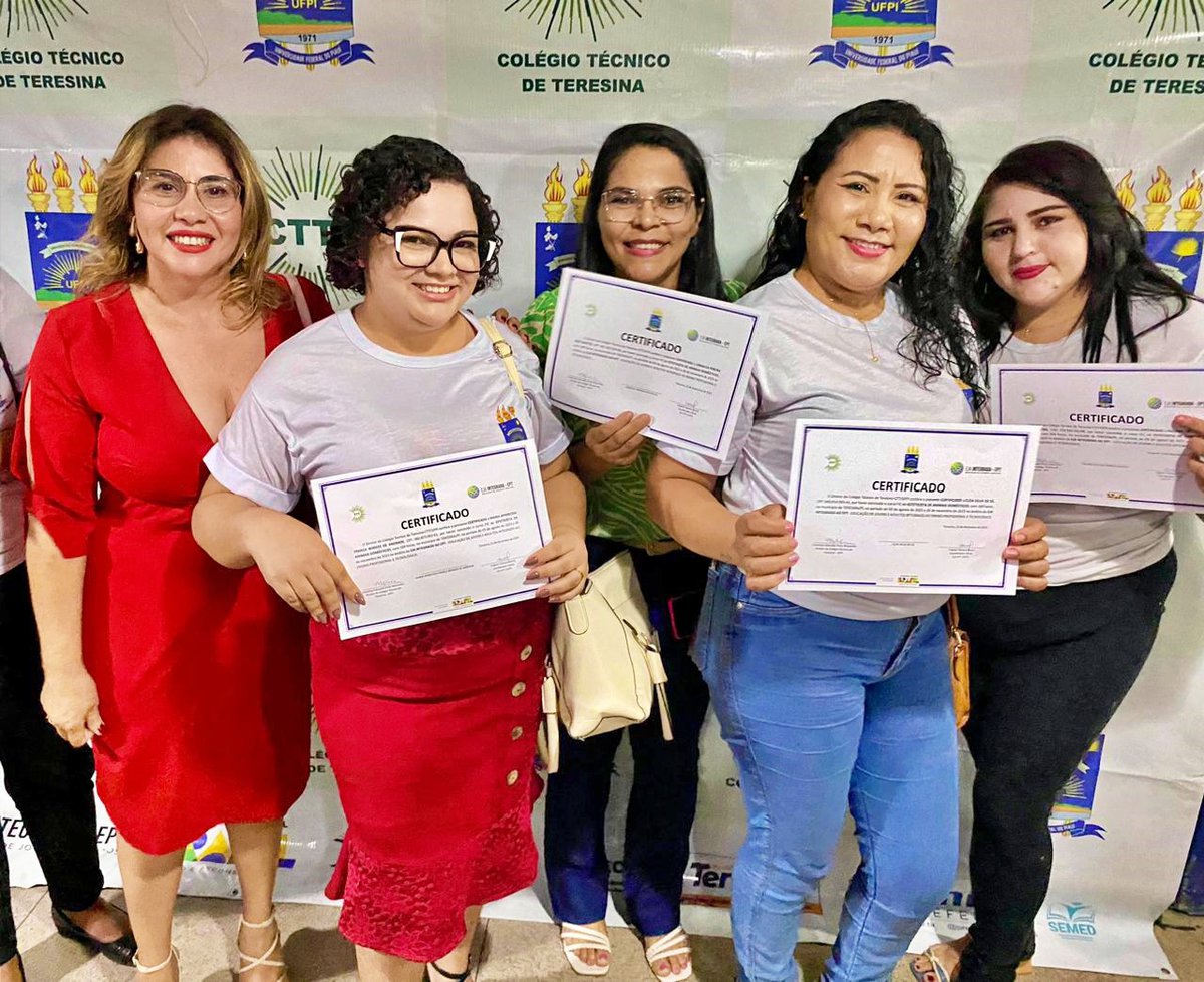 EJA de Teresina certifica alunos em formações técnicas - 180graus - O ...