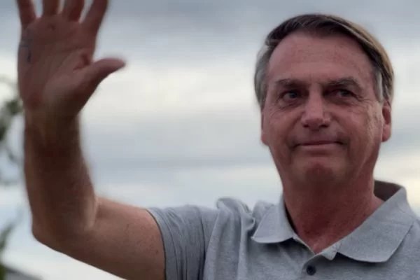 Bolsonaro Diz Que Volta Ao Brasil Semana Que Vem E Atacará Lula 180graus O Maior Portal Do Piauí 7001
