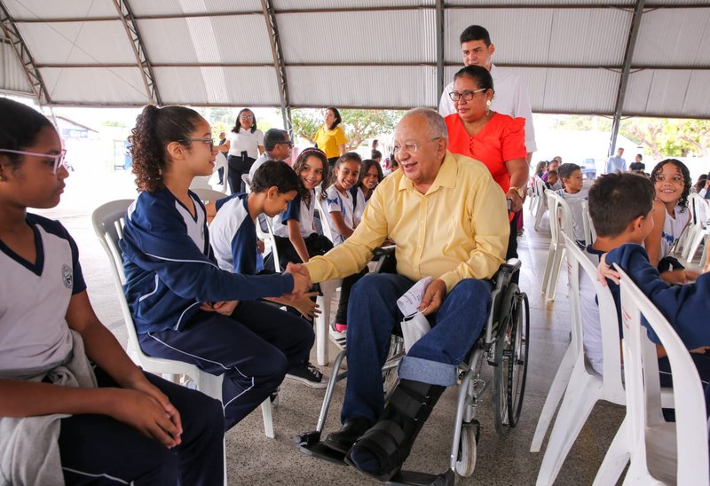 Prefeitura realiza roda de conversa de combate ao bullying em escola  municipal