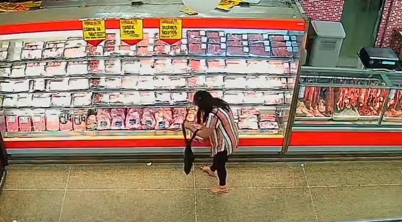 Mulher é presa após furtar mais de R mil em picanha graus O Maior Portal do Piauí