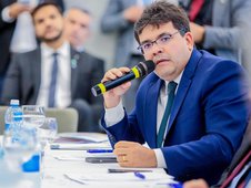 Rafael Fonteles participa da posse de Fátima Bezerra como presidente do Consórcio Nordeste (Foto: )