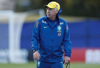 Ancelotti avalia possibilidade de Neymar retornar à seleção brasileira