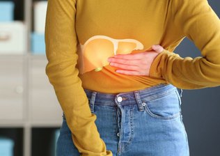 Fruta que ajuda a reduzir gordura no fígado e eliminar toxinas