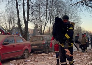 Russian attack with drones and missiles leaves 25 dead in Ukraine