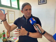 Junior Ribeiro prefeito de Agua Branca (Foto: Portal 18graus)