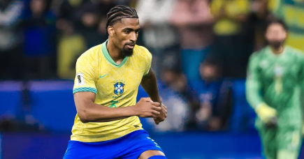 Alex Ribeiro se destaca na zaga e ganha espaço na Seleção de Ancelotti ...