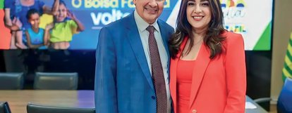 ministro wellington dias com sua esposa Rejane