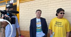 André Mendonça vota em zona eleitoral do DF