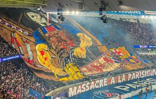 Barcelona denuncia PSG à Uefa por mosaico com "Massacre da Serra Elétrica"