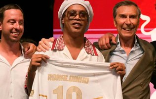 Ronaldinho Gaúcho vai disputar partida oficial pelo Ravenna em novembro