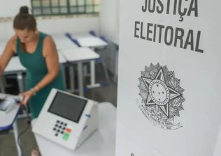 Último dia de propaganda: candidatos podem fazer campanha até as 22h