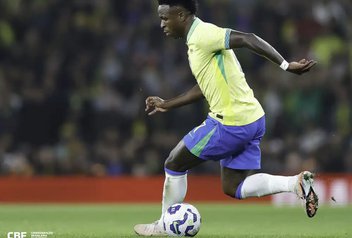 Brasil enfrenta França em fase final de preparação para Copa do Mundo