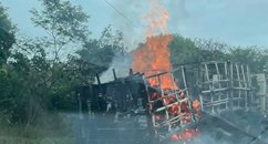 Caminhão pega fogo na BR-316, em Dom Expedito Lopes (PI)