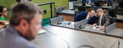 Deputados analisaram 15 projetos na reunião da CCJ