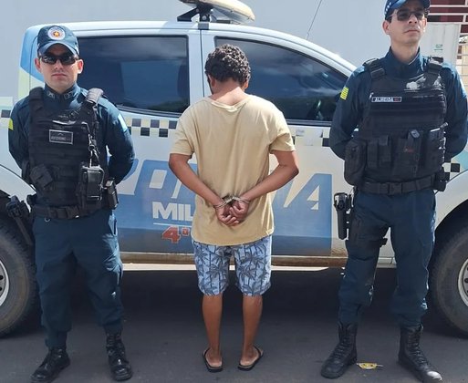 Homem tenta matar o próprio irmão com golpe de machado enquanto ele dormia em Campo Grande do Piauí