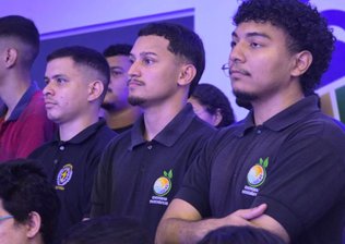 Uespi inicia inscrições para 40 vagas no programa Do Piauí para o Mundo