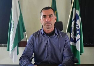 Vereador é queimado vivo e fica com 75% do corpo ferido após ataque com gasolina no litoral do Paraná