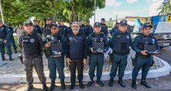 Governo do Piauí entrega 160 pistolas Glock para reforçar atuação da Polícia Militar em Valença e região