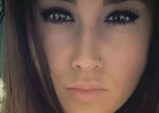 Mulher salva filha, mas morre após ex detonar granada dentro de casa