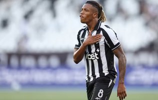 Risco de lesão, projeto Copa e interesse de Palmeiras e Flamengo tiram Danilo de jogo do Botafogo
