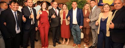 Senador Marcelo Castro promove jantar com prefeitos e lideranças piauienses durante Marcha dos Prefeitos
