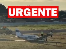Avião de pequeno porte sofre incidente em decolagem e fecha pista do Aeroporto de Teresina (Foto: )
