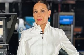 Carolina Ferraz descarta retorno às novelas e planeja novos projetos como atriz