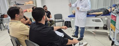 Sesapi capacita médicos para diagnóstico de morte encefálica e foca em transplantes