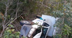 Ambulância tomba na PI-111 entre Piripiri e Barras; sem vítimas no local