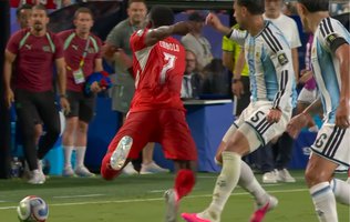 Jornais suíços criticam VAR após eliminação para a Argentina na Copa
