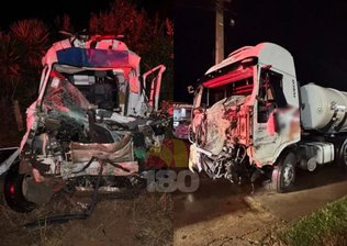 Motorista e passageiro de ambulância morrem em grave acidente na PR-466, no Paraná