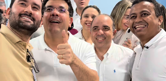 participou