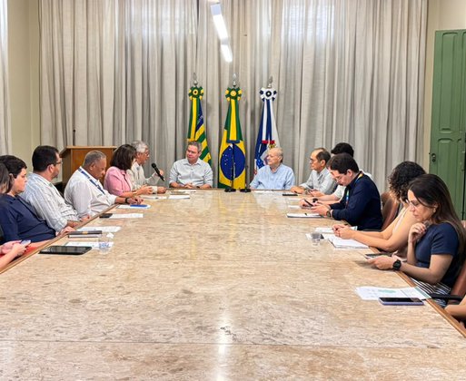 Prefeito Silvio Mendes recebe representante do MCTI e prefeito de Timon para dialogar sobre avanços do projeto CitInova II