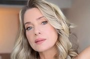 Aos 53 anos, Leticia Spiller surge completamente nua na web e leva seguidores ao delírio