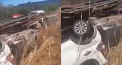 Caminhão-cegonha com 12 veículos tomba na BR-135 e deixa motorista ferido no PI