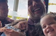 Ex de Rafael Cardoso compartilha registro do ator com a filha após reabilitação