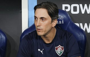 Fluminense anuncia a demissão do técnico Luis Zubeldía