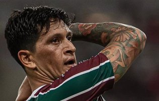 Fluminense encara Botafogo com time misto e dúvida entre Hulk e Cano